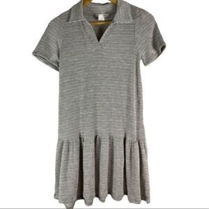Caution To The Wind V-Neck Ruffled Mini Dress Gray & White Small NEW